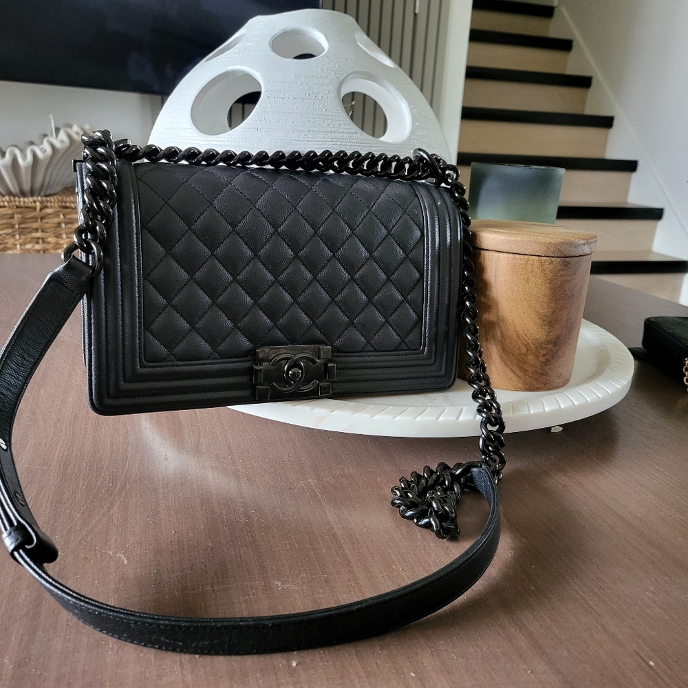 Chanel so black boy bag